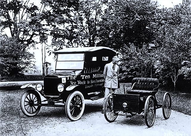 Henry Ford s automobilem, černobílá fotografie